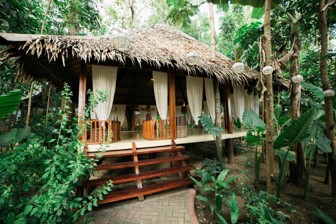 Fox & The Firefly Cottages Loboc Exterior photo