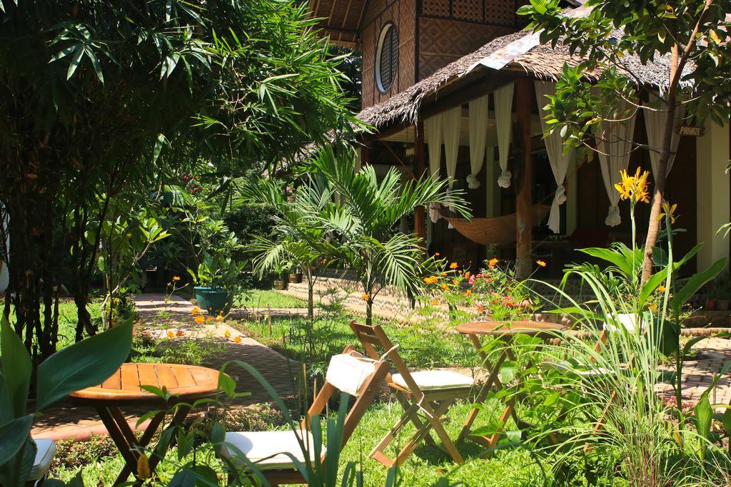 Fox & The Firefly Cottages Loboc Exterior photo